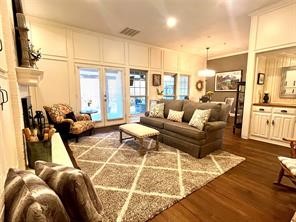 17216 Ikel Drive Dallas TX 75248