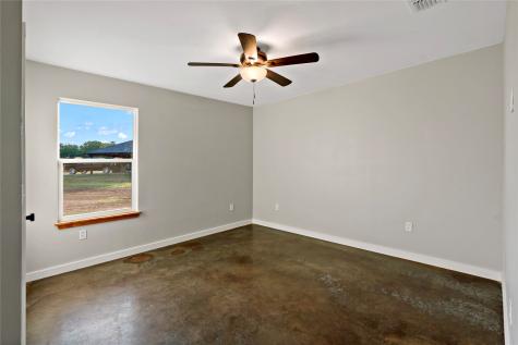 67 Pr 43794 Paris TX 75462