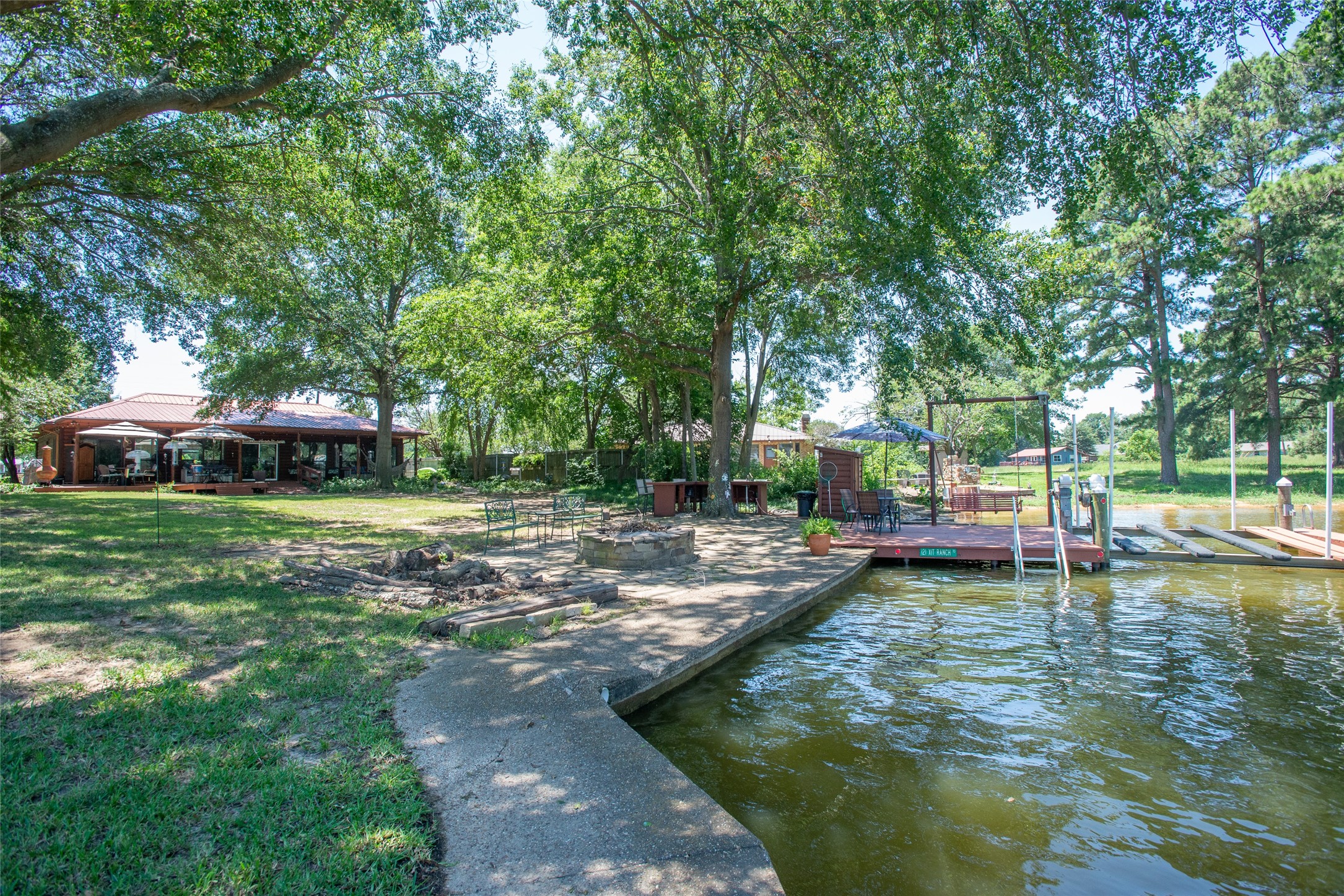 121 Xit Ranch Road Trinidad TX 75163
