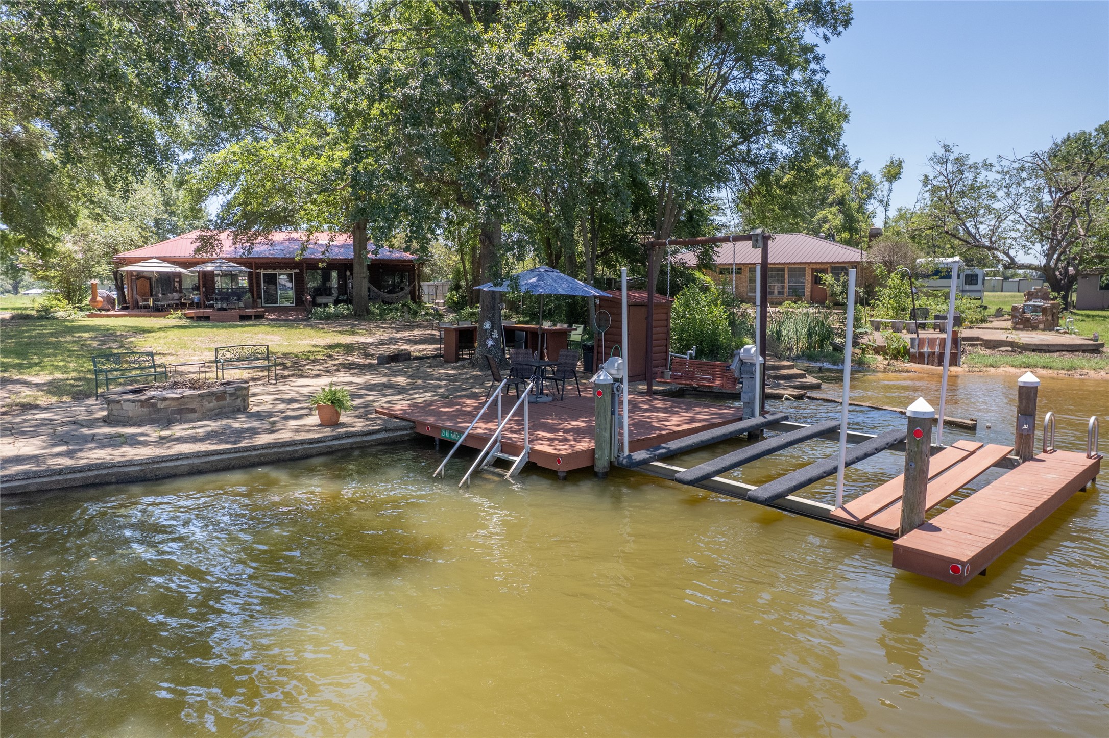 121 Xit Ranch Road Trinidad TX 75163
