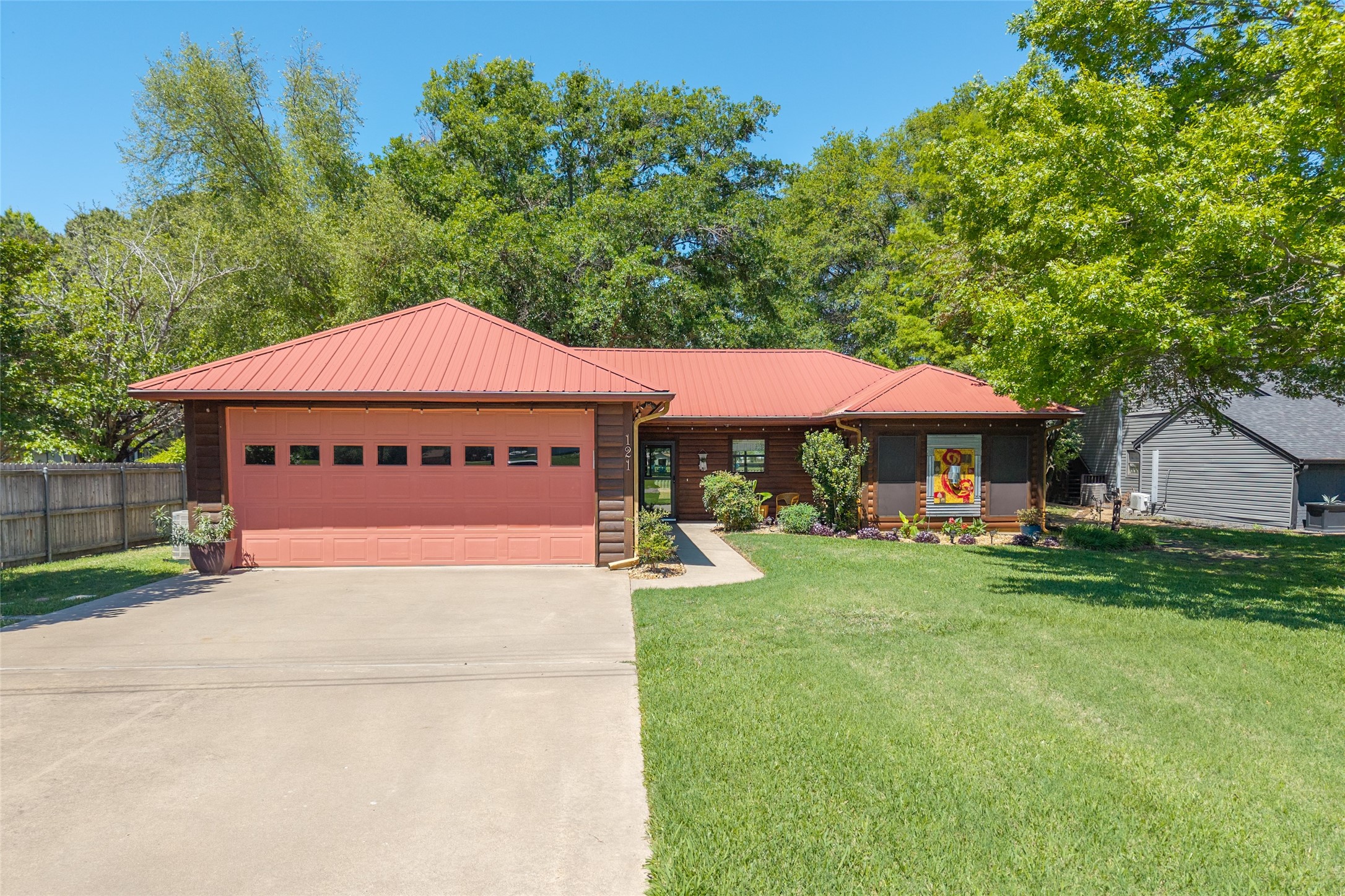 121 Xit Ranch Road Trinidad TX 75163