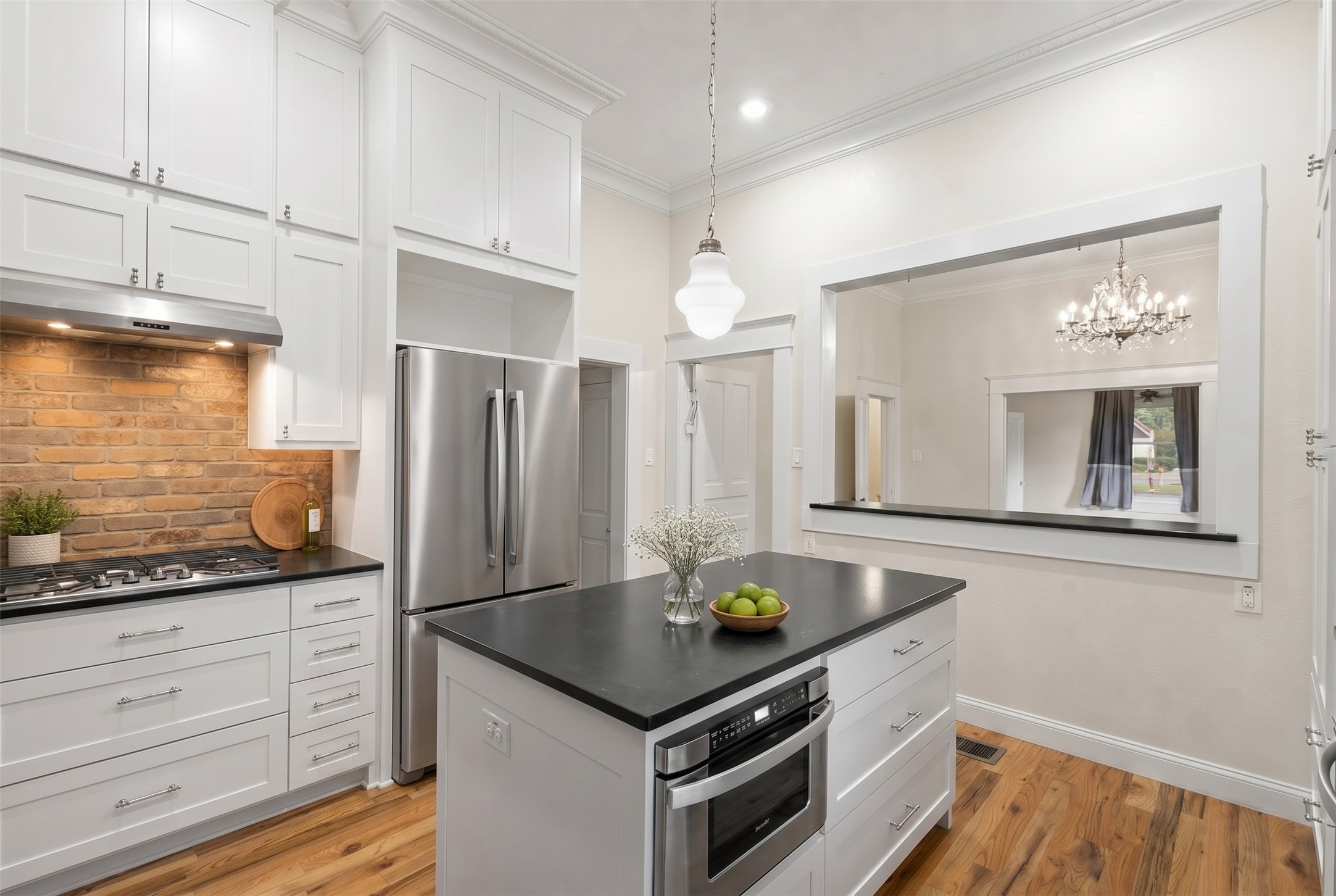 514 W Marvin Avenue Waxahachie TX 75165