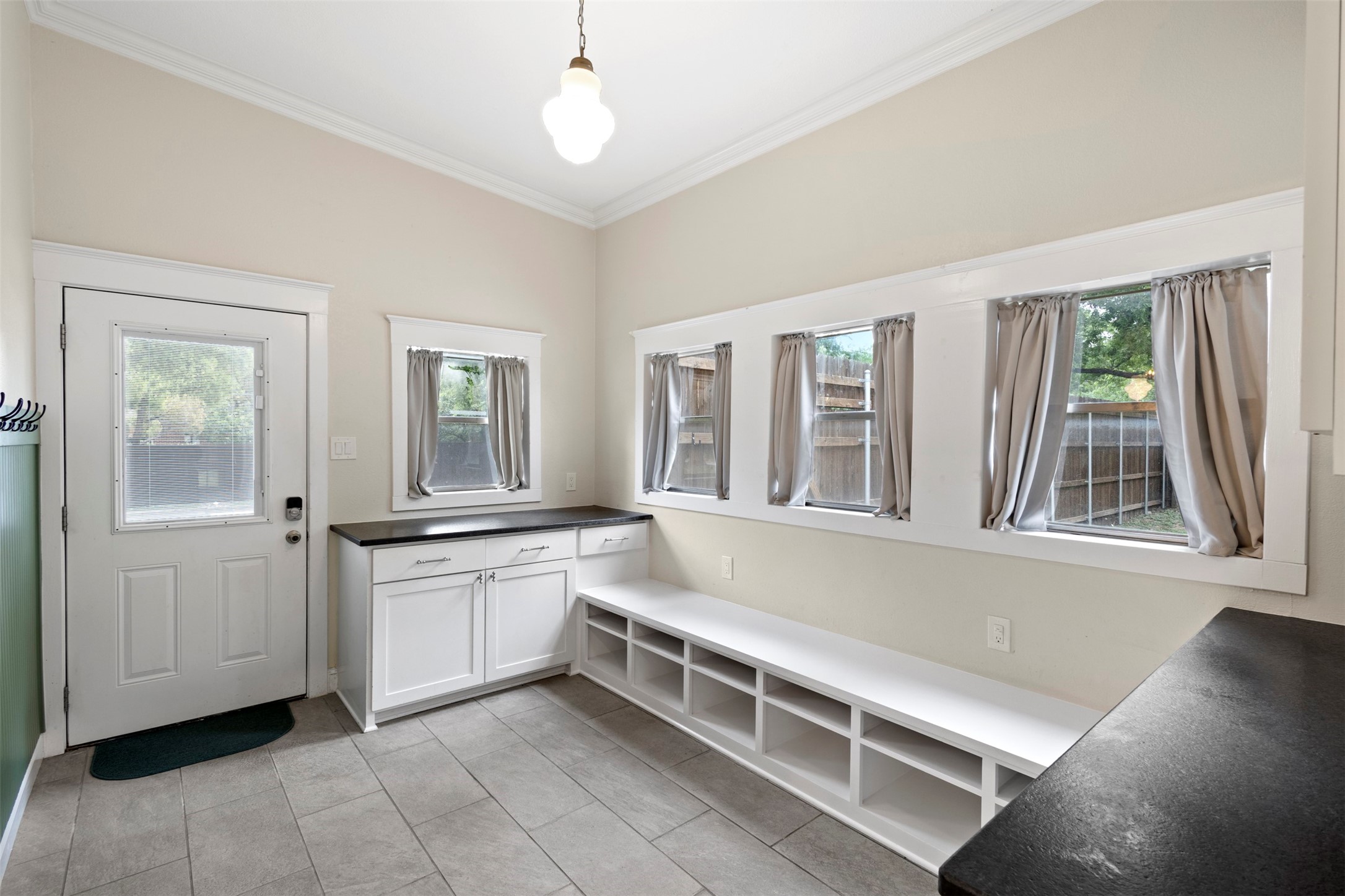 514 W Marvin Avenue Waxahachie TX 75165
