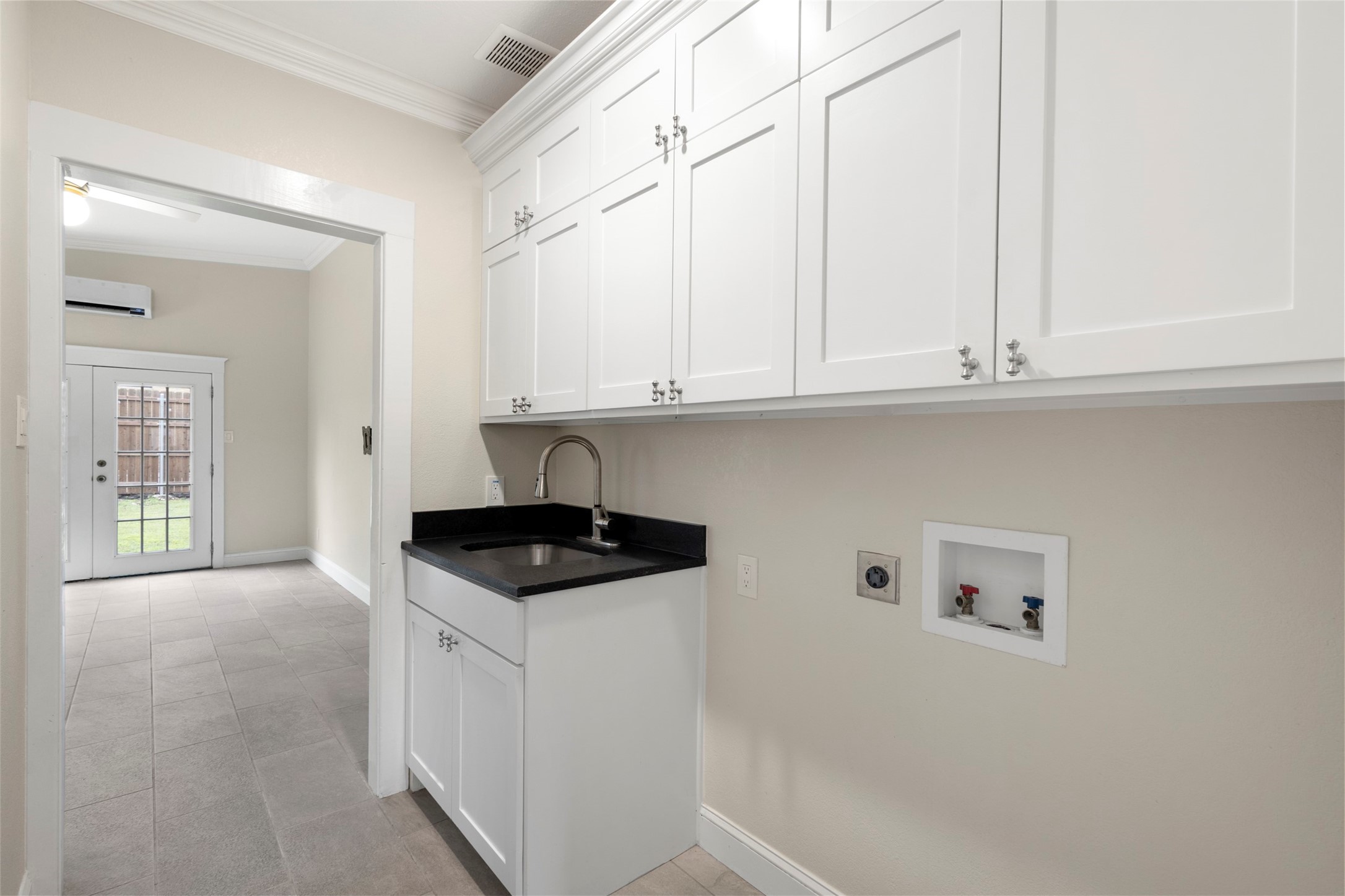 514 W Marvin Avenue Waxahachie TX 75165