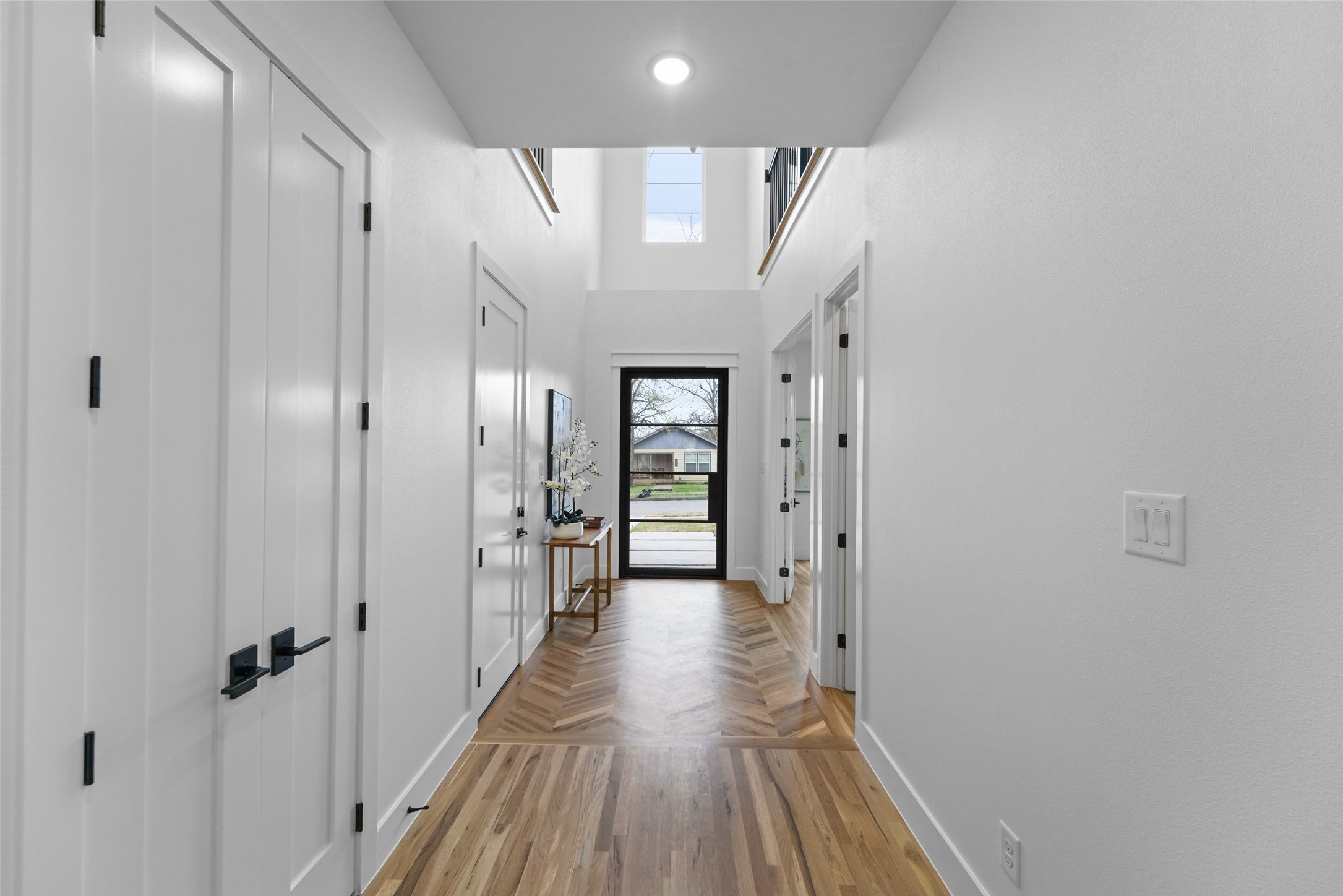 2619 Emmett Street Dallas TX 75211