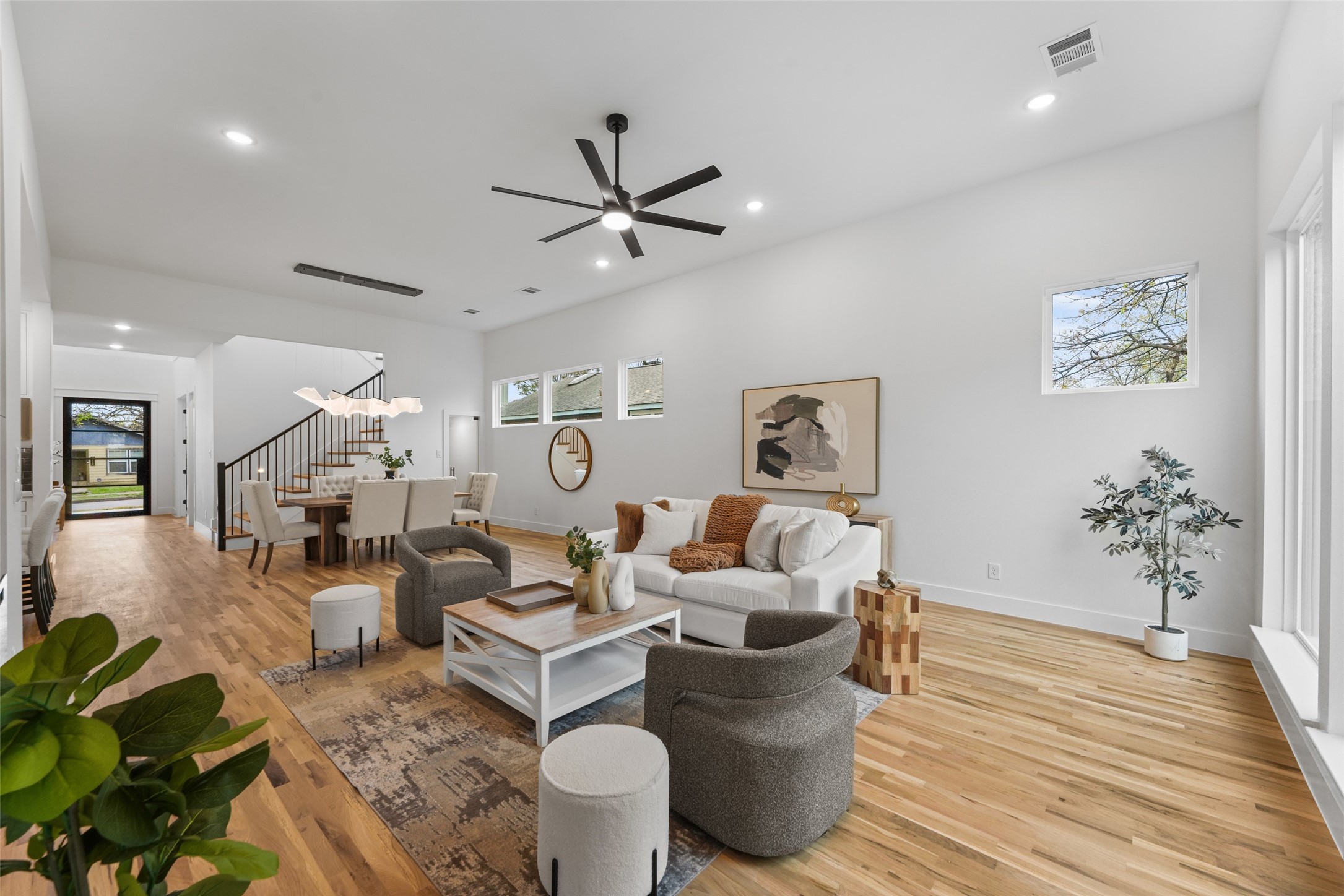 2619 Emmett Street Dallas TX 75211