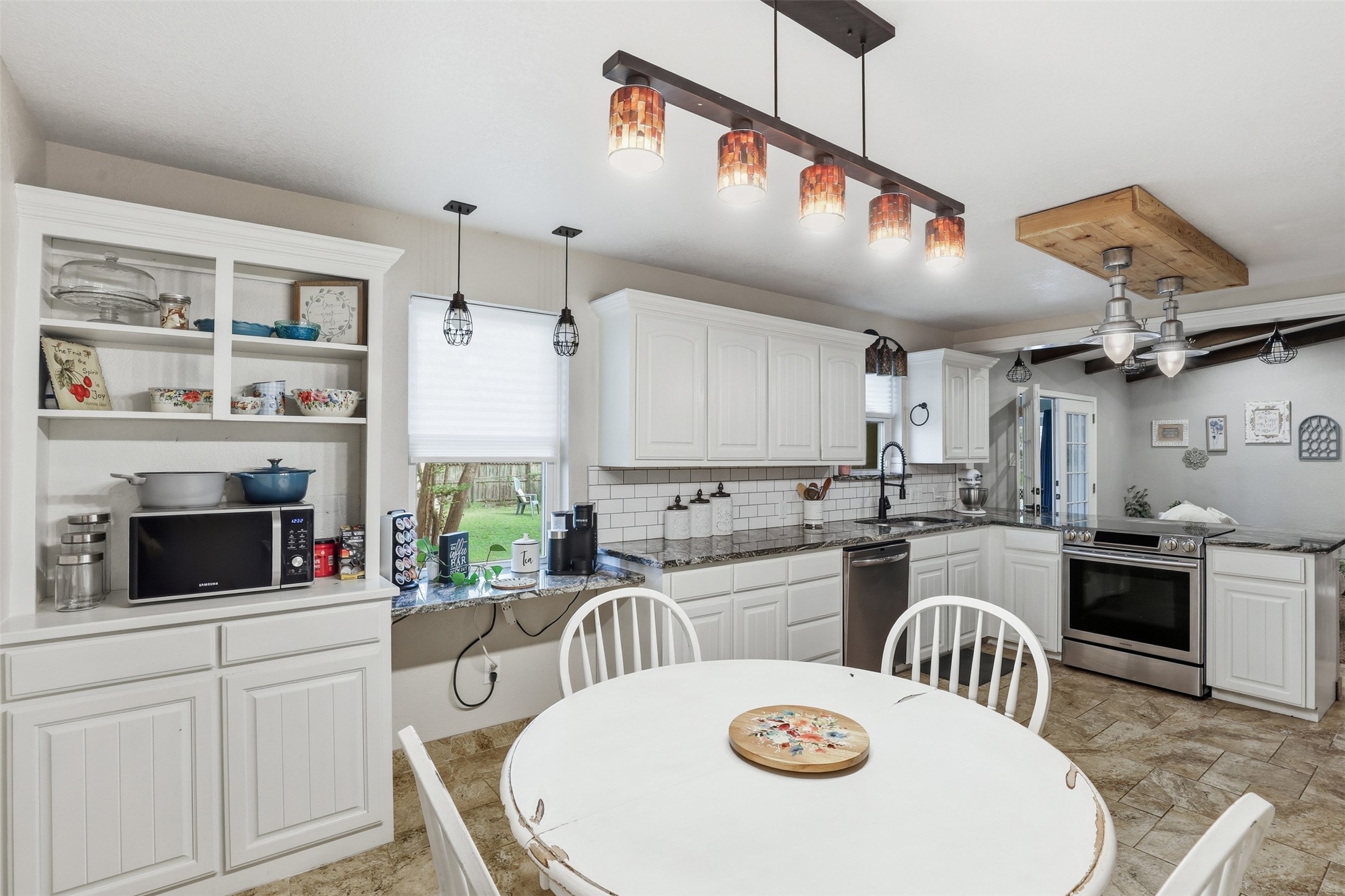 1404 Mimosa Street Cleburne TX 76033