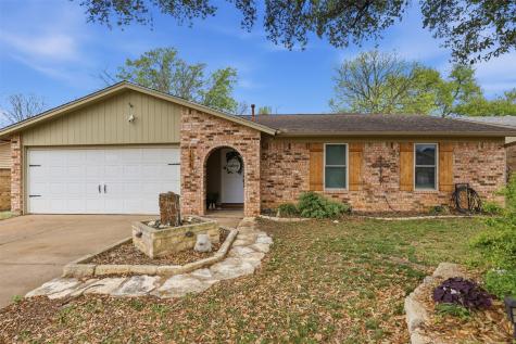 1404 Mimosa Street Cleburne TX 76033