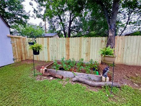 1404 Mimosa Street Cleburne TX 76033