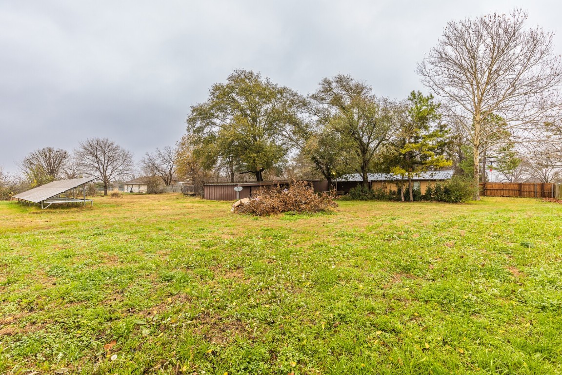 805 N Fullerton Avenue Dawson TX 76639