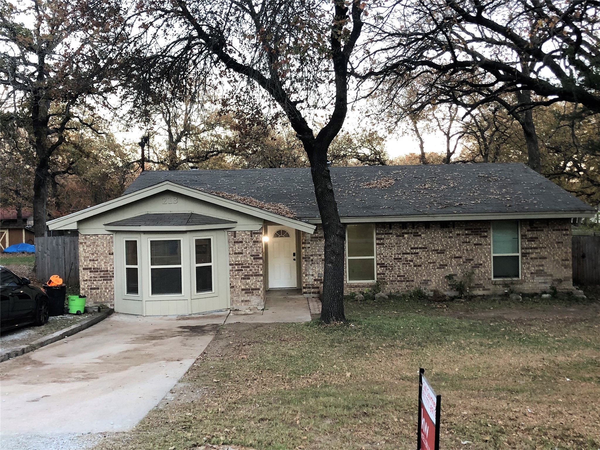 213 Gordon Drive Azle TX 76020