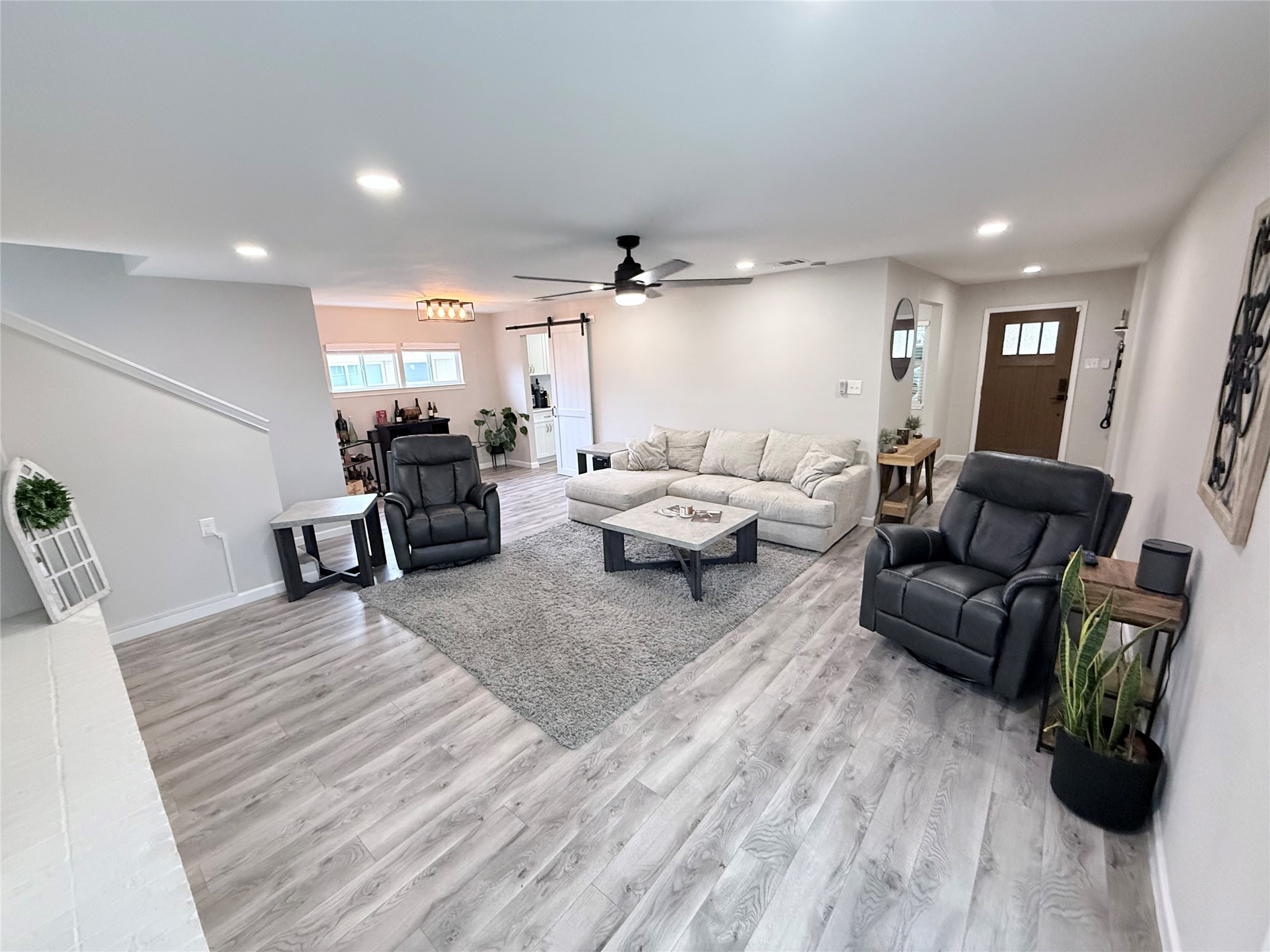 1906 Colony Drive Irving TX 75061