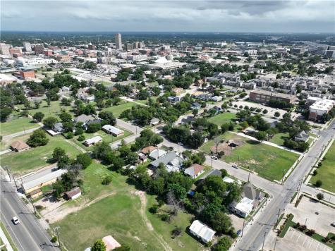 813 S 10th Street Waco TX 76706