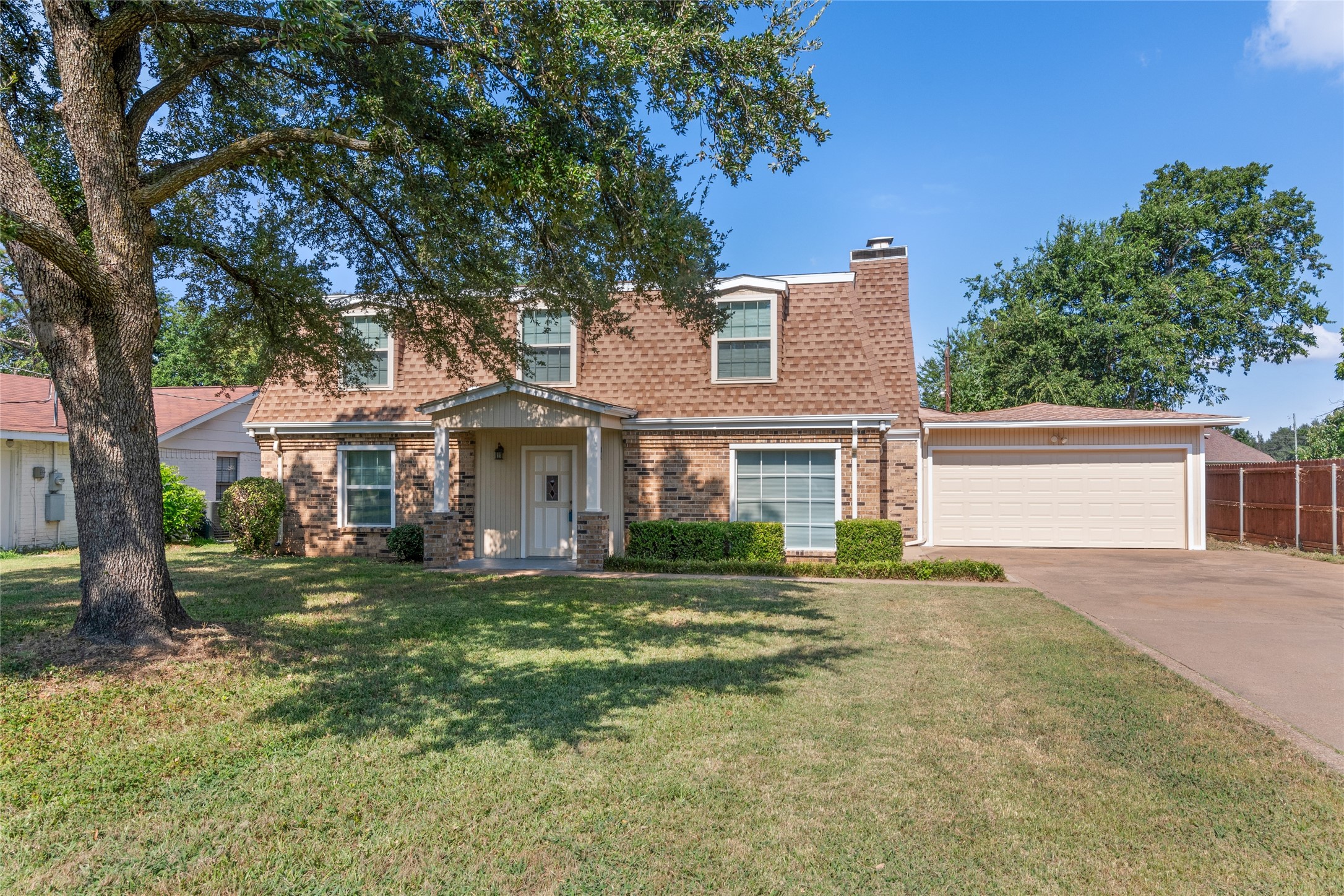 4102 Apache Trail Court Granbury TX 76048