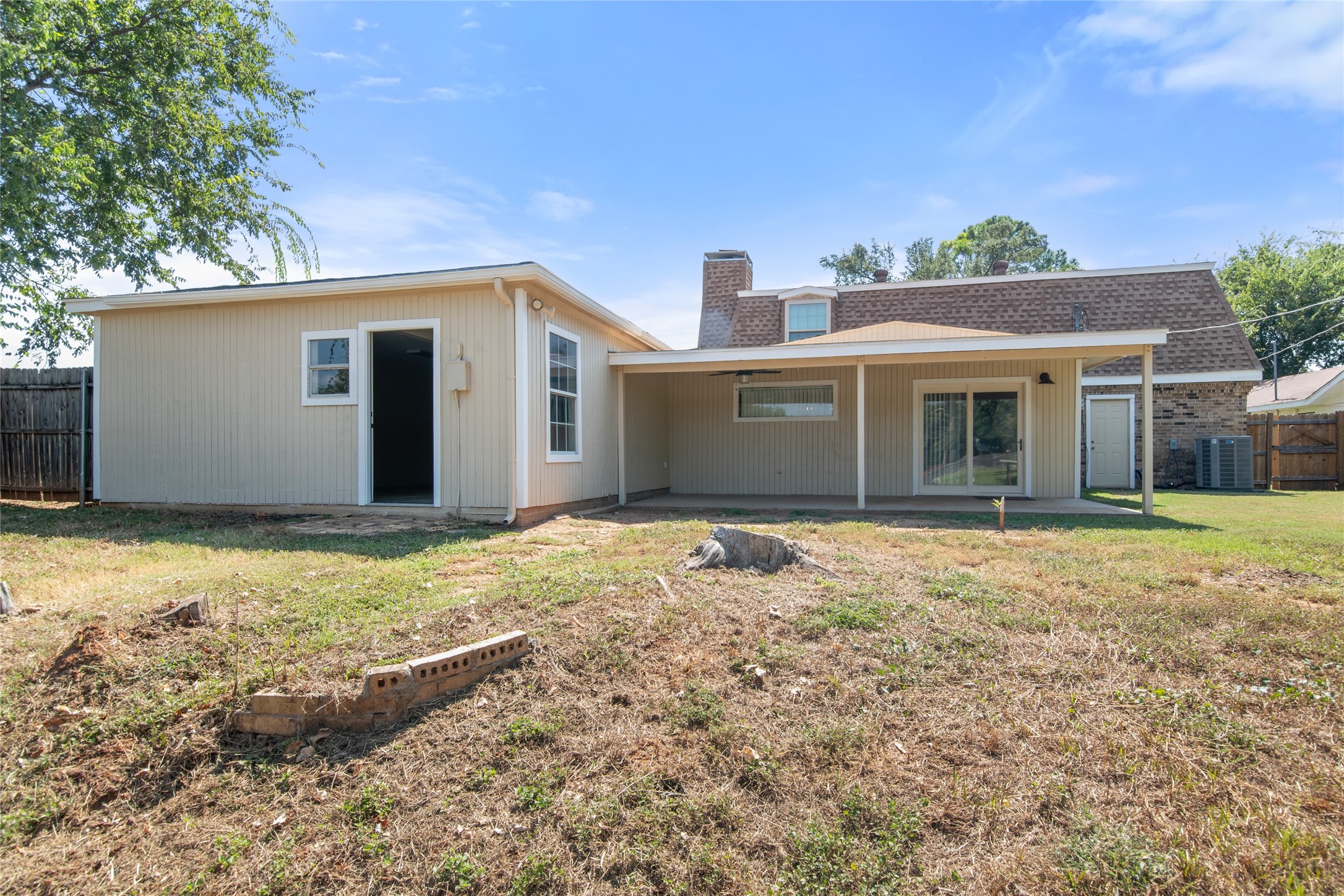 4102 Apache Trail Court Granbury TX 76048