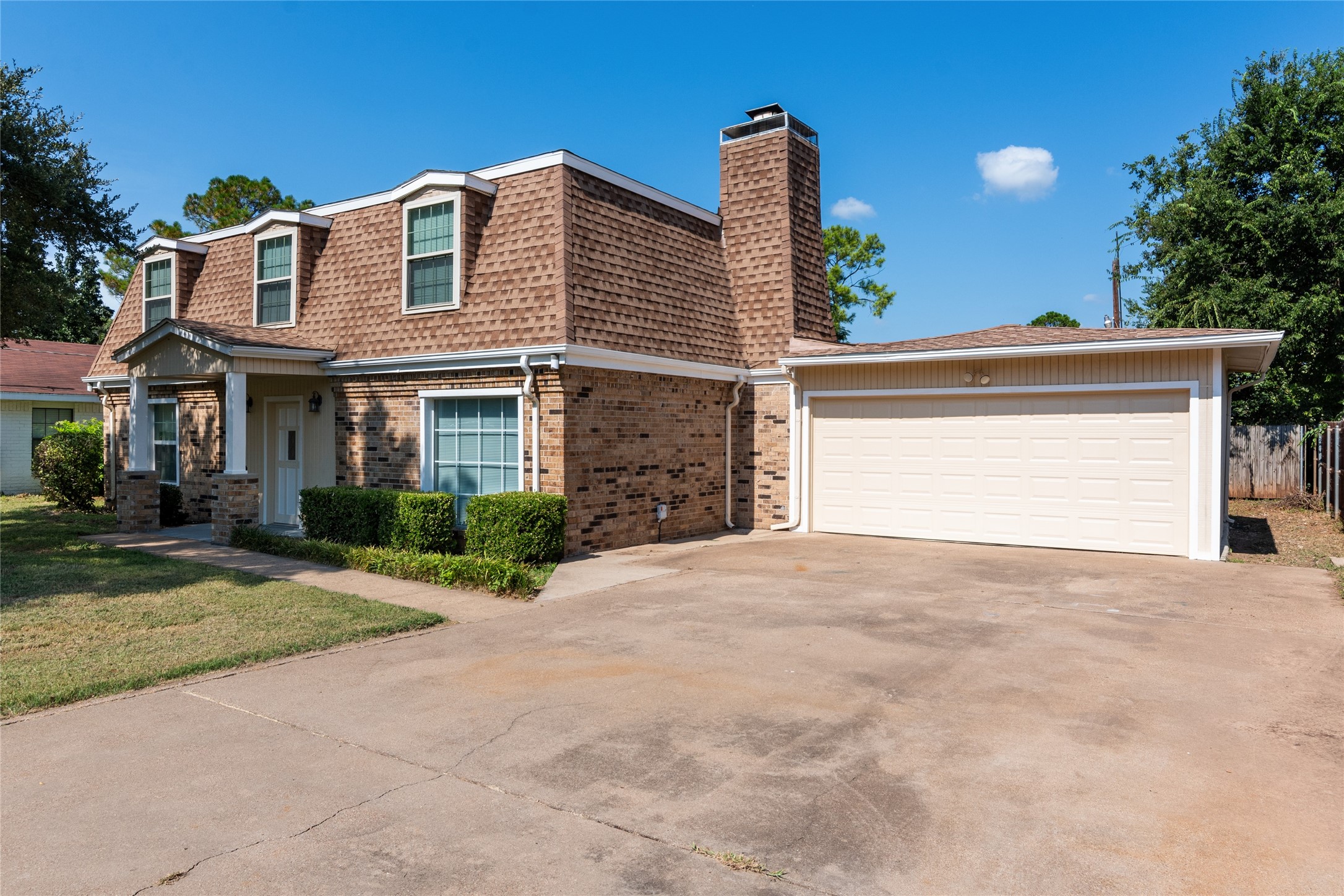 4102 Apache Trail Court Granbury TX 76048