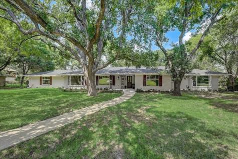 202 Overhill Drive Waxahachie TX 75165