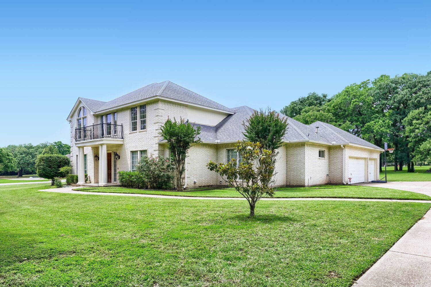 3601 Cliffwood Drive Alvarado TX 76009