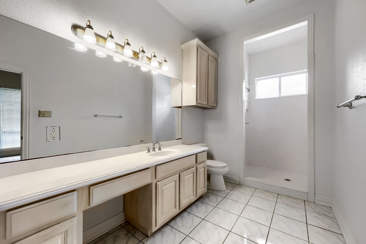 3601 Cliffwood Drive Alvarado TX 76009