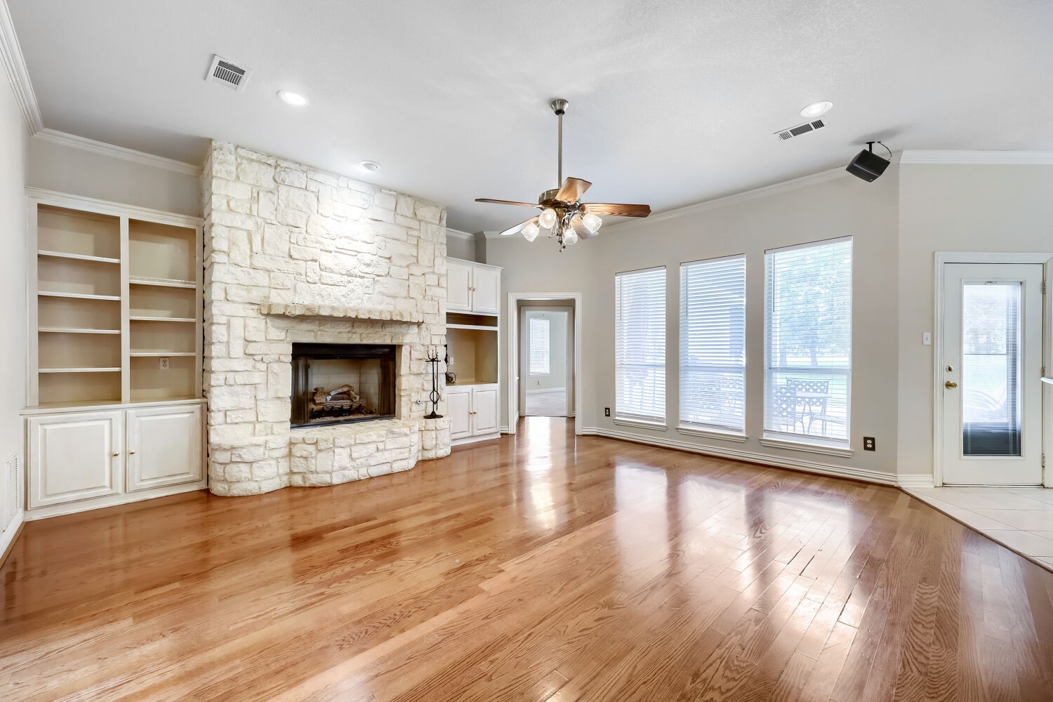 3601 Cliffwood Drive Alvarado TX 76009