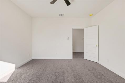 1608 D Avenue Fort Worth TX 76104