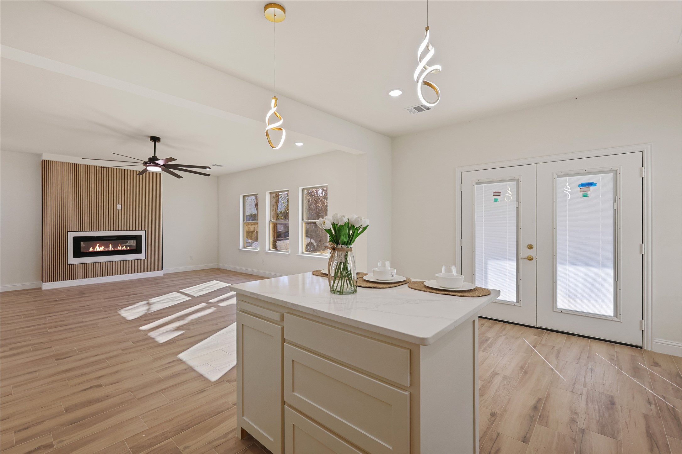 1608 D Avenue Fort Worth TX 76104