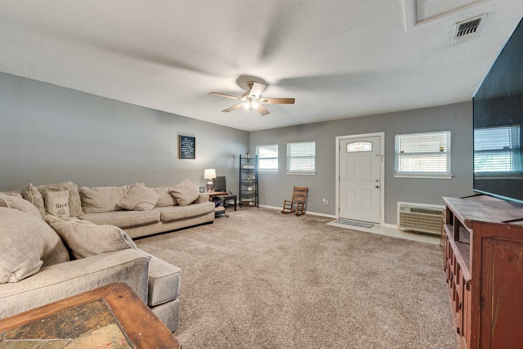 8857 Kate Street White Settlement TX 76108