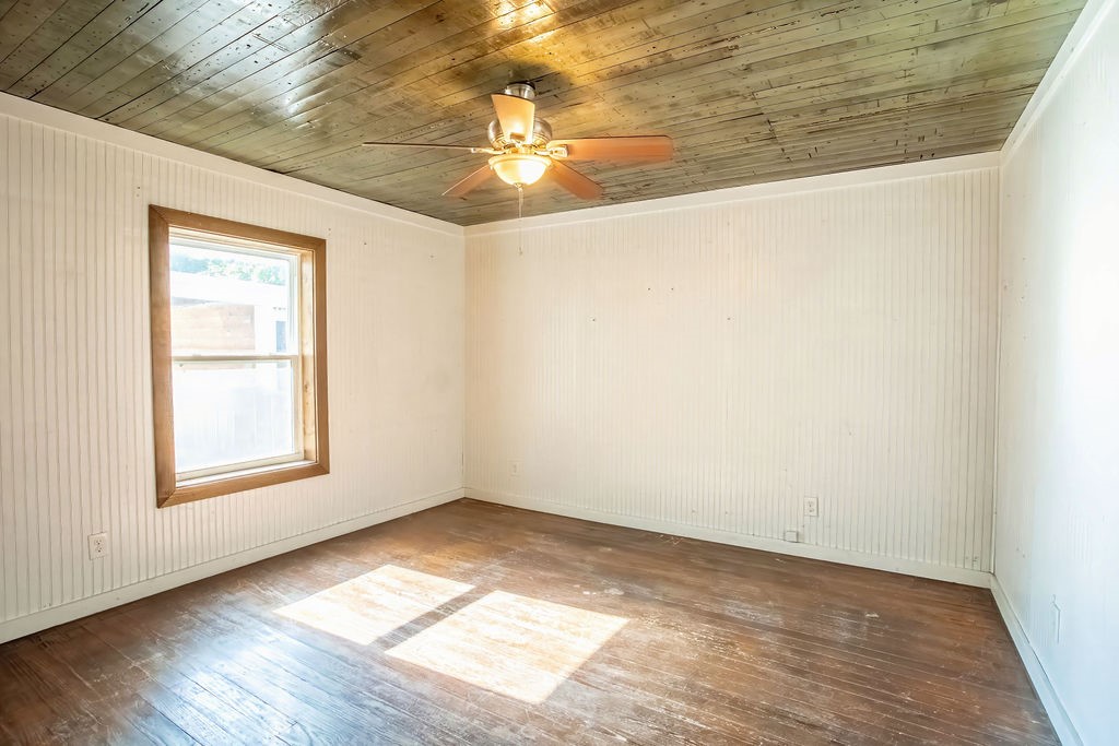 425 Gregg Street Albany TX 76430