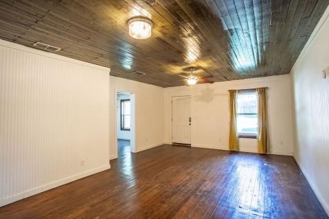 425 Gregg Street Albany TX 76430