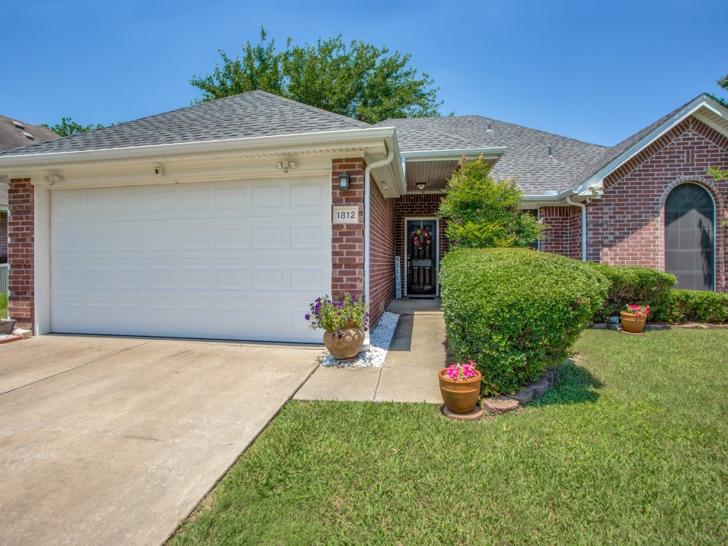 1812 Timberline Lane Sherman TX 75092