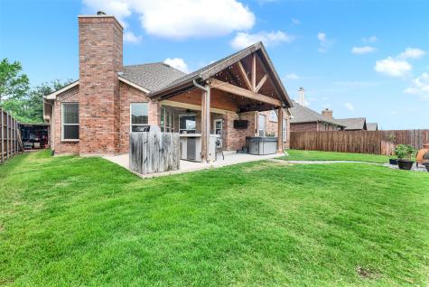 2524 Saddlehorn Drive Little Elm TX 75068