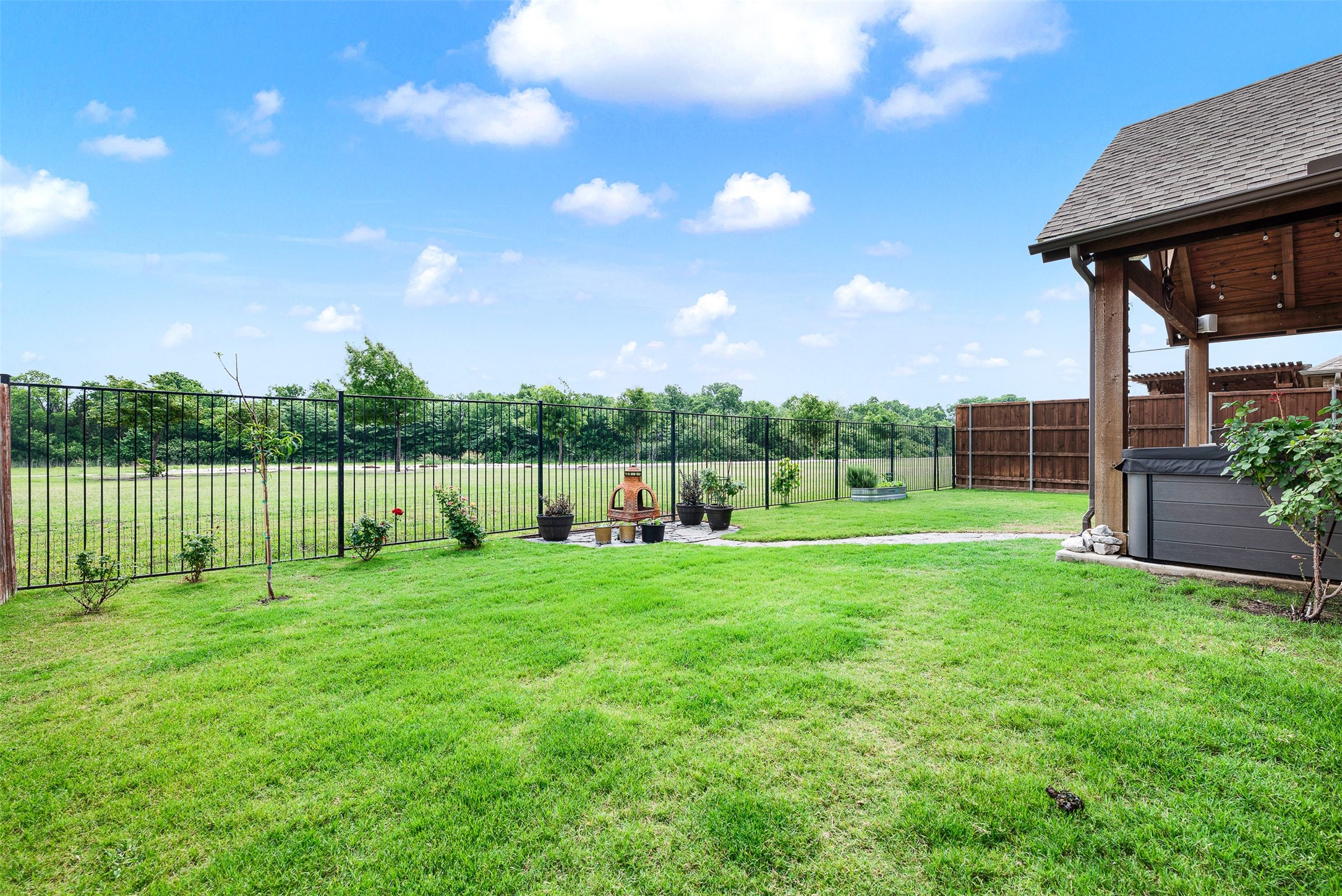 2524 Saddlehorn Drive Little Elm TX 75068