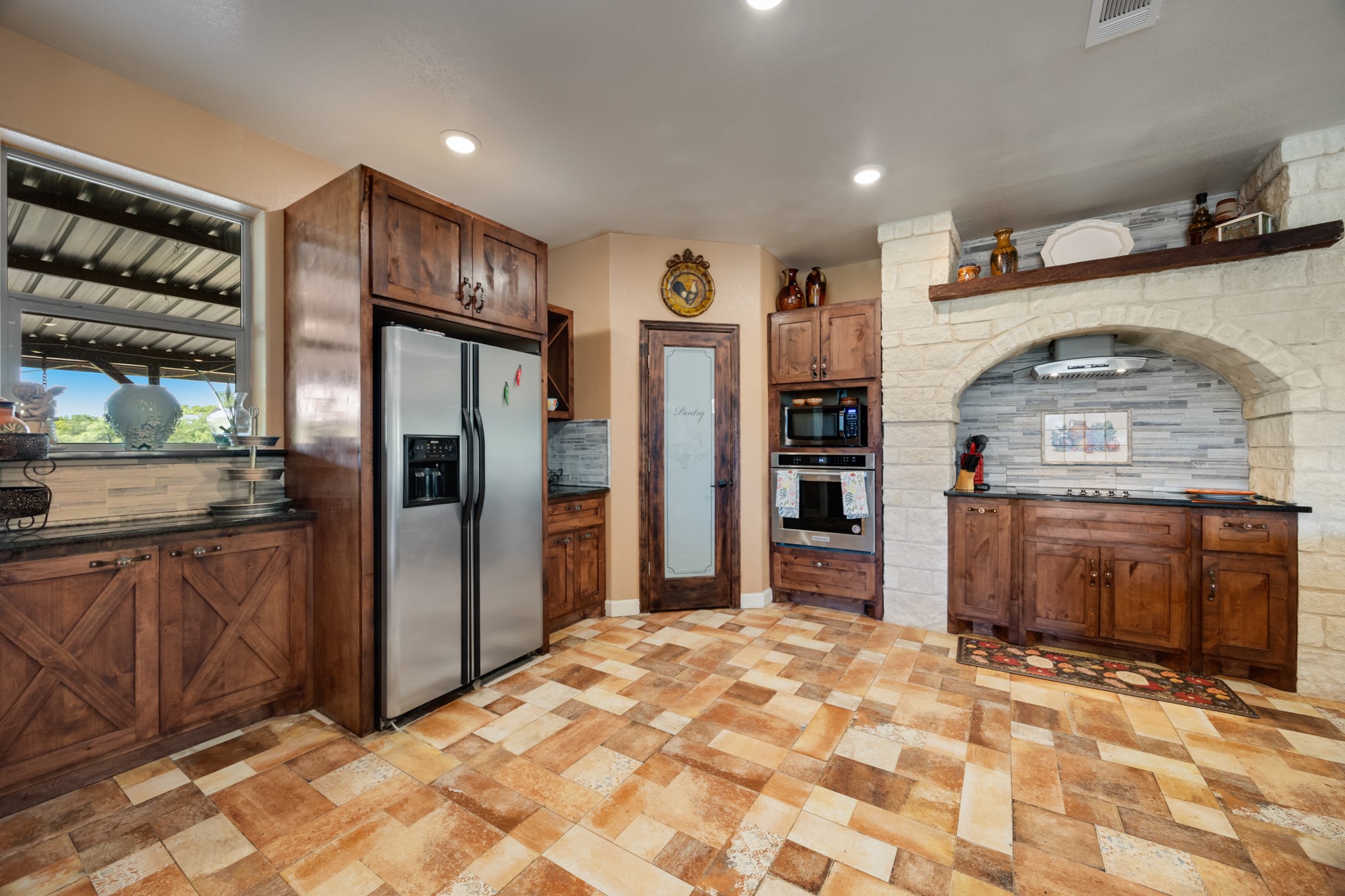 2277 County Road 3657 Springtown TX 76082