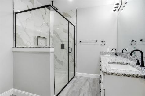 205 W Elm Street Alvarado TX 76009