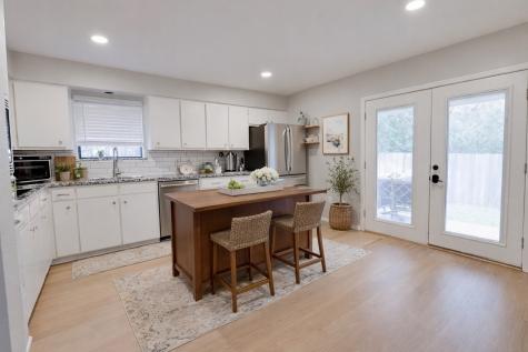 54 Legend Road Benbrook TX 76132