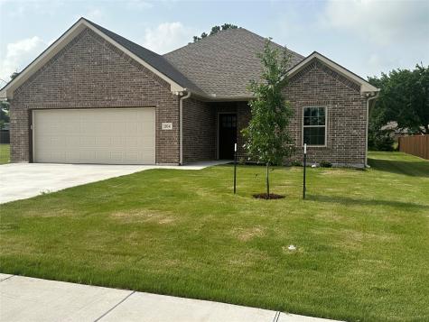 204 Ella Street Whitesboro TX 76273