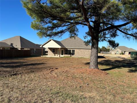 204 Ella Street Whitesboro TX 76273