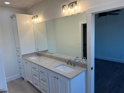 204 Ella Street Whitesboro TX 76273