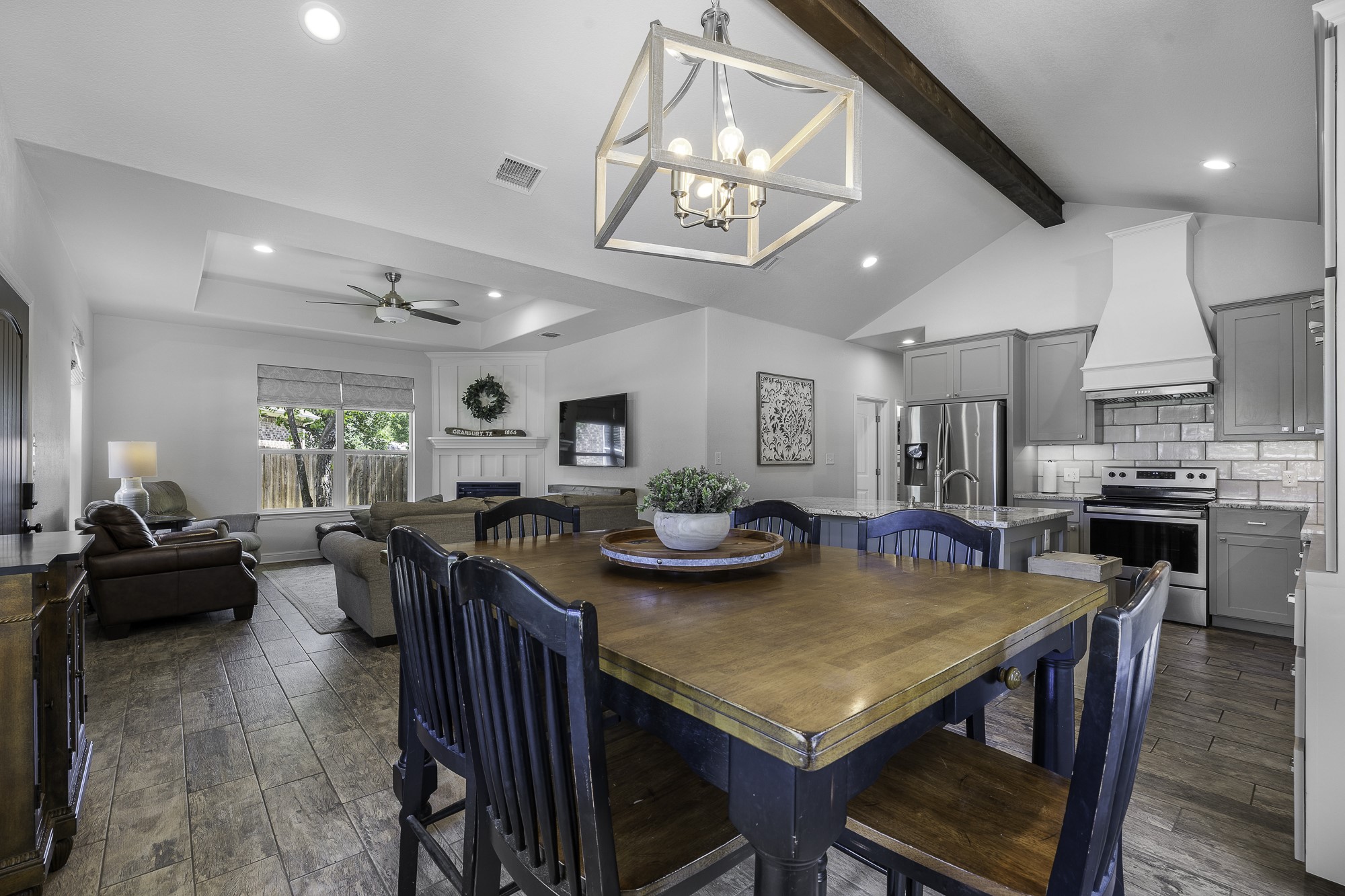 2513 Christine Drive Granbury TX 76048
