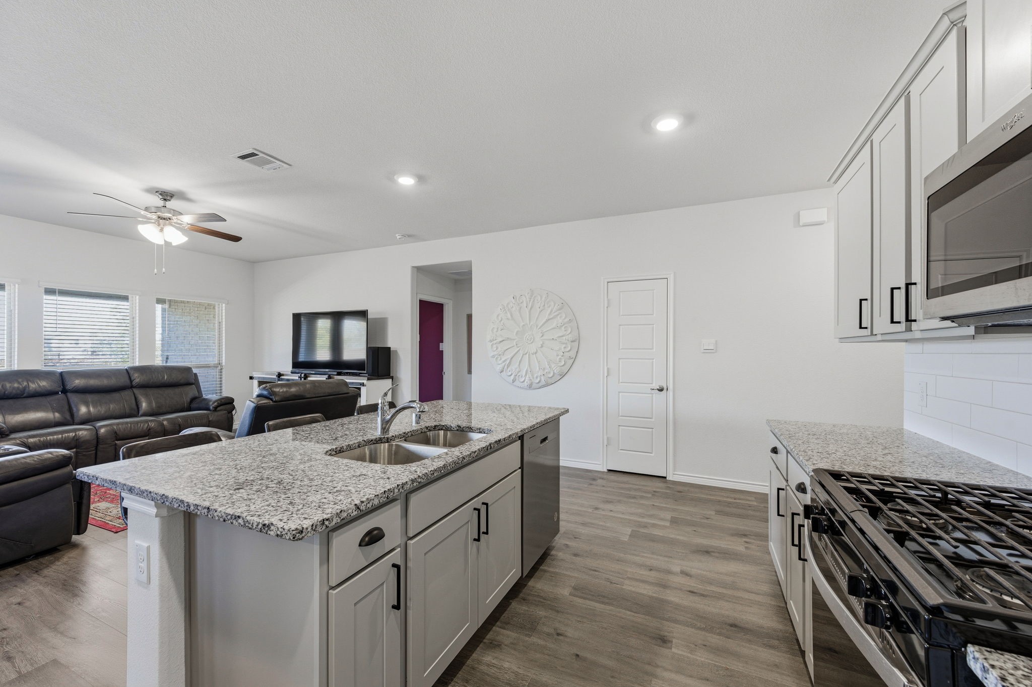 830 Creekview Lane Lavon TX 75166