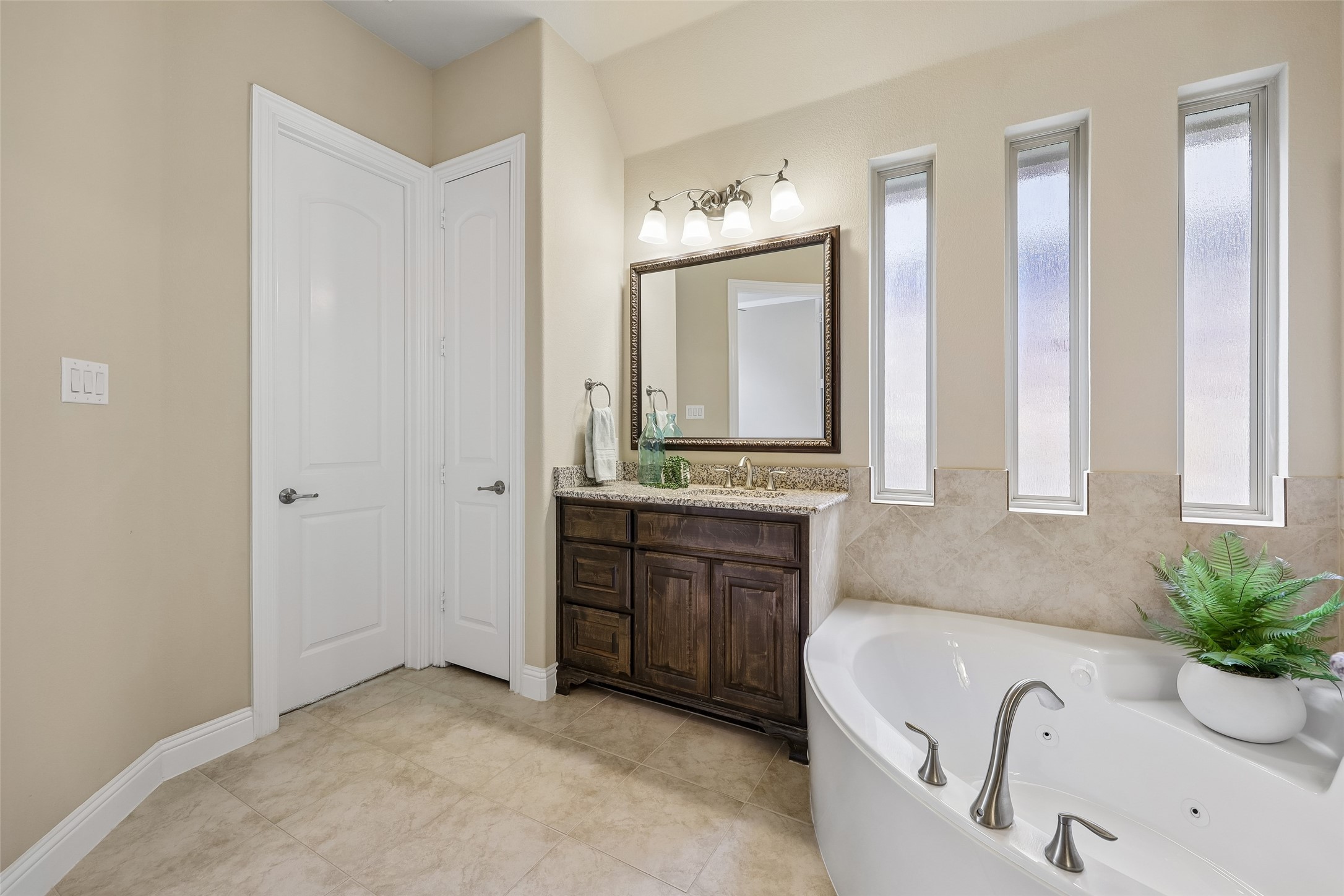 6916 Benjamin Way Colleyville TX 76034