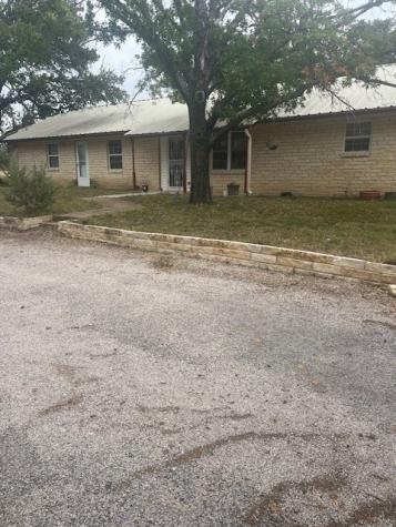 915 W Highway 84 Highway W Mullin TX 76864