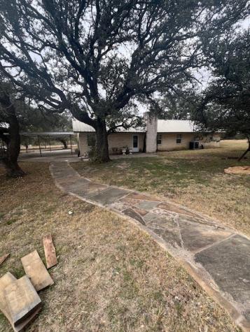 915 W Highway 84 Highway W Mullin TX 76864