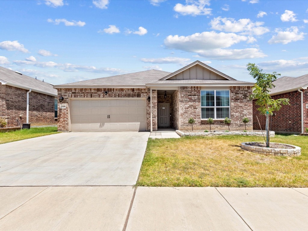 2329 Parda Alpina Lane Fort Worth TX 76131