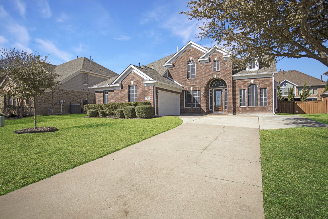 3040 S Camino Lagos Grand Prairie TX 75054