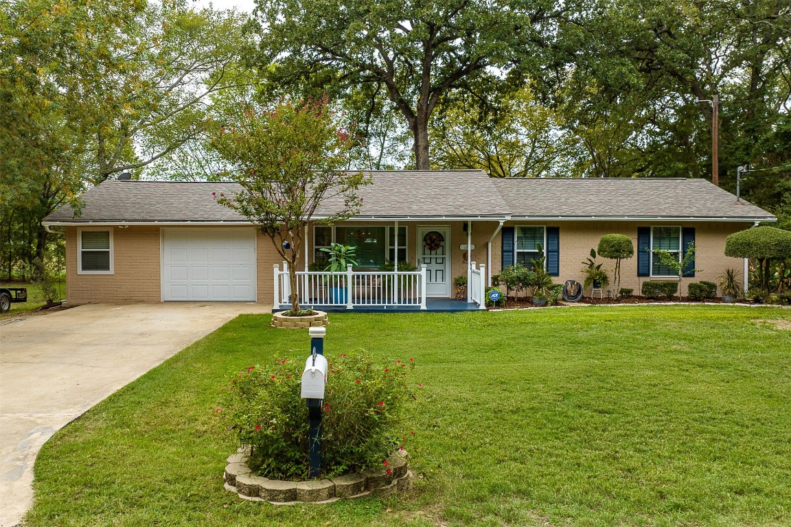 125 Oakwood Drive Trinidad TX 75163