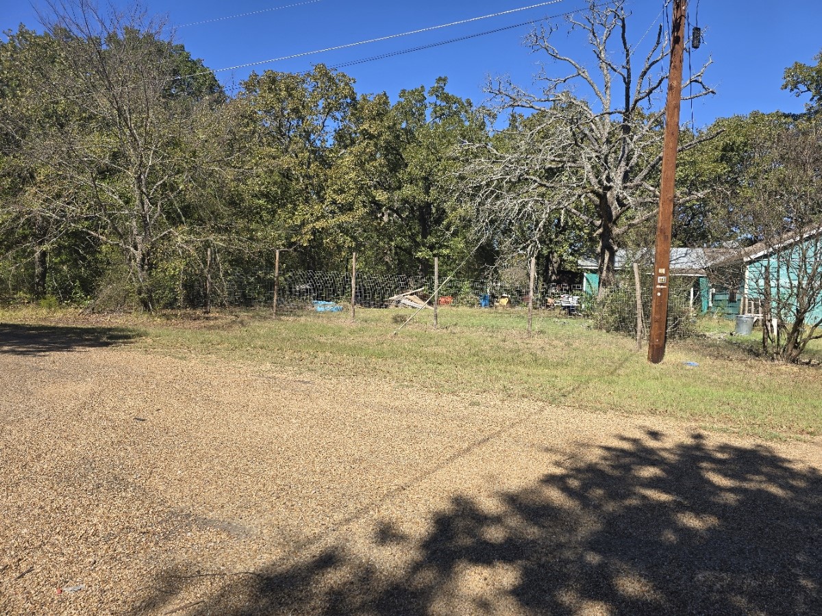 101 Larry Lane Mabank TX 75156