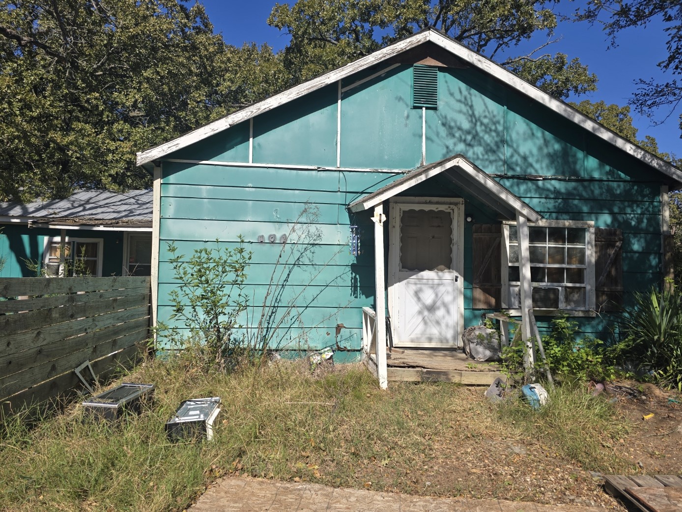 101 Larry Lane Mabank TX 75156