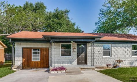 1829 Buena Vista Street Mesquite TX 75149