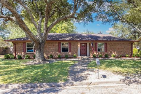 2912 Melmar Park Street Commerce TX 75428